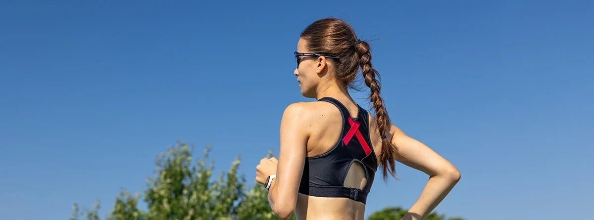 Brassière de sport portée pendant la course à pied