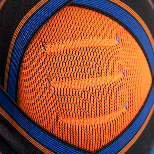 Zoom sur le tricot rotulien