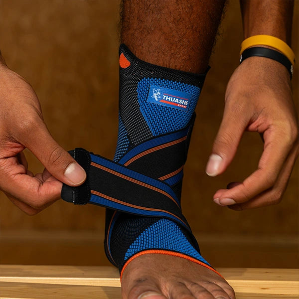 NOVELASTIC Thuasne Sport-Sprunggelenkbandage – Leichte Verstauchung oder instabiler Knöchel – Support level 3